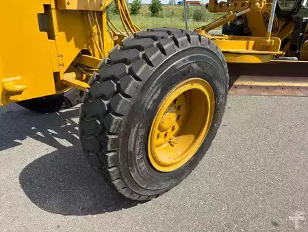 Grejdry 2007 Caterpillar 140H (10)