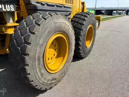Grejdry 2007 Caterpillar 140H (11)