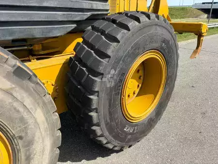 Grejdry 2007 Caterpillar 140H (12)