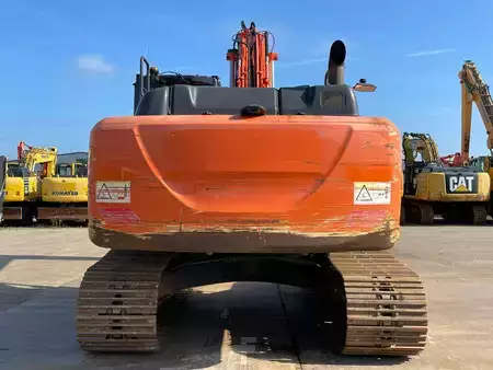 Hydraulic Excavators 2018 Hitachi ZX210LC-6 (3)