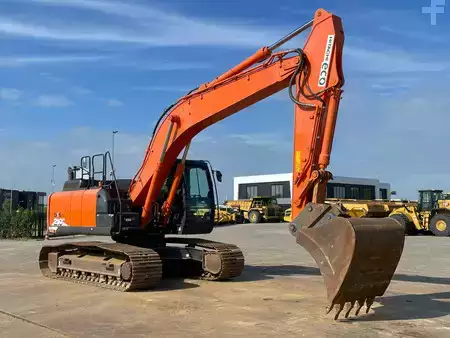 Hydraulic Excavators 2018 Hitachi ZX210LC-6 (6)