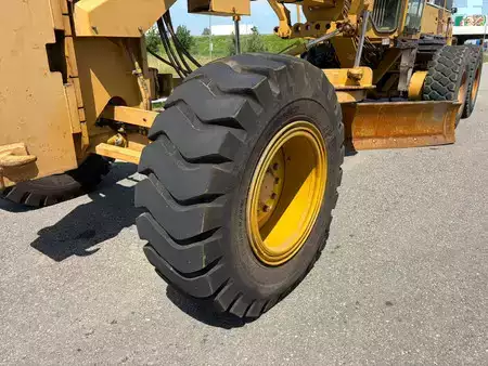 Grader 2006 Caterpillar 140H (10)