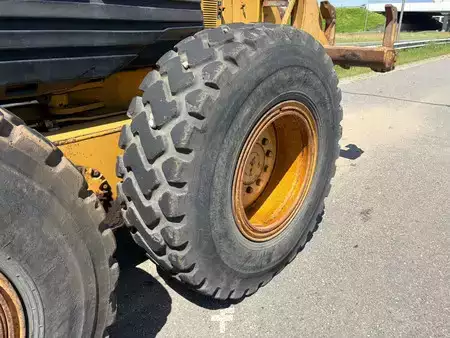 Grader 2006 Caterpillar 140H (12)