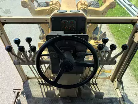 Grader 2006 Caterpillar 140H (19)