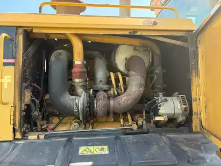 Grader 2006 Caterpillar 140H (25)