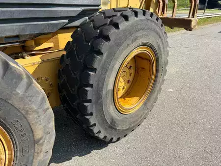 Niveleuse 2006 Caterpillar 140H (12)