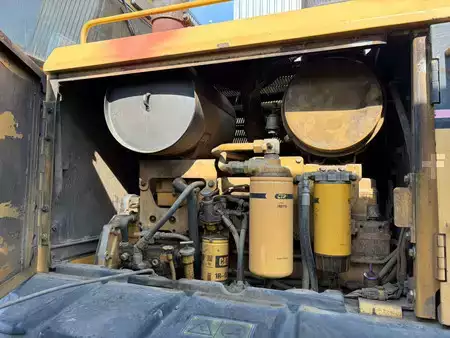 Niveleuse 2006 Caterpillar 140H (28)