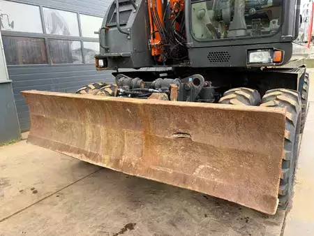 Pelle sur pneus 2011 Hitachi ZX170W-3 (10)