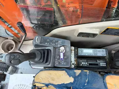 Pelle sur pneus 2011 Hitachi ZX170W-3 (20)