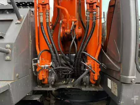 Pelle sur pneus 2011 Hitachi ZX170W-3 (24)