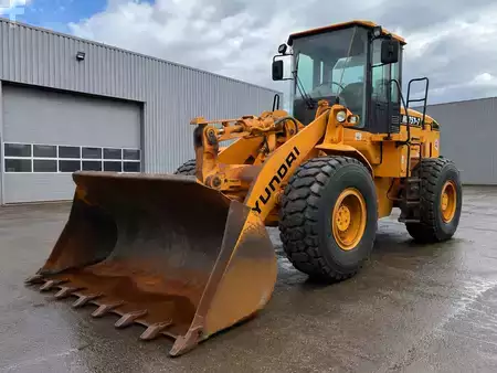 Hjullastare 2004 Hyundai HL757-7 (1)