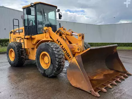 Hjullastare 2004 Hyundai HL757-7 (4)
