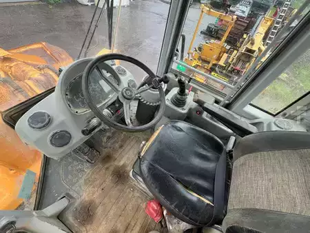 Hjullastare 2004 Hyundai HL757-7 (5)