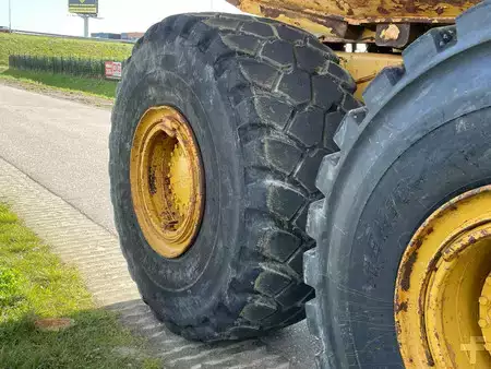 Articulated Dump Trucks 2008 Caterpillar 740 (15)