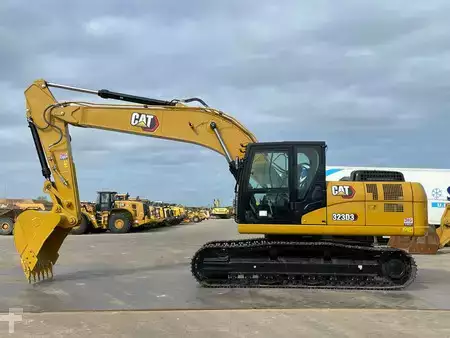 Escavatori cingolati 2025 Caterpillar 323D3 (1)