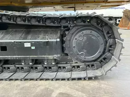 Escavatori cingolati 2025 Caterpillar 323D3 (12)