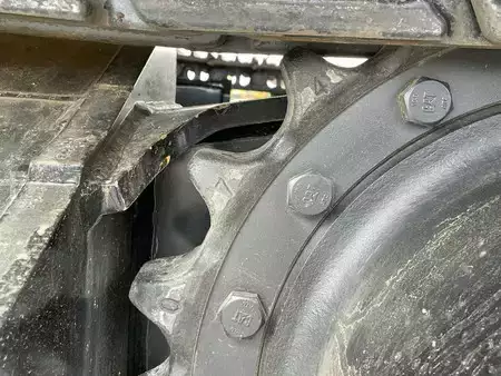 Escavatori cingolati 2025 Caterpillar 323D3 (15)