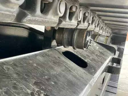 Escavatori cingolati 2025 Caterpillar 323D3 (18)