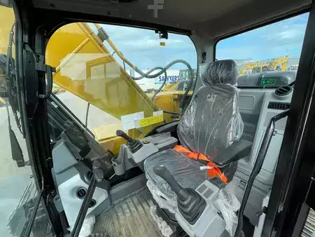 Escavatori cingolati 2025 Caterpillar 323D3 (23)