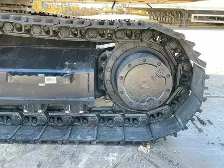 Escavatori cingolati 2025 Caterpillar 323D3 (12)