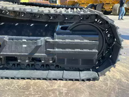 Escavatori cingolati 2025 Caterpillar 323D3 (16)