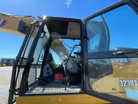 Escavatori cingolati 2025 Caterpillar 323D3 (20)