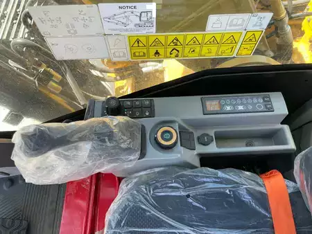 Escavatori cingolati 2025 Caterpillar 323D3 (25)