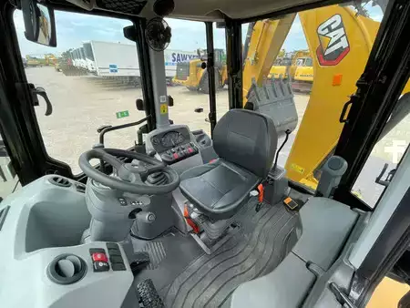 Rigid Backhoe Loader 2026 Caterpillar 424 (18)