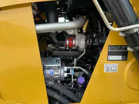 Rigid Backhoe Loader 2026 Caterpillar 424 (24)