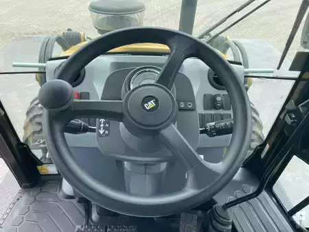 Rigid Backhoe Loader 2026 Caterpillar 424 (23)