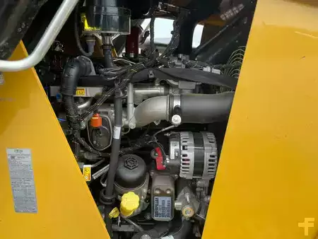 Rigid Backhoe Loader 2026 Caterpillar 424 (28)