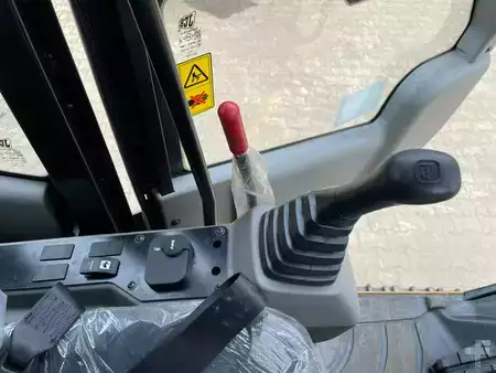 Telakaivinkoneet  2025 JCB 245 HD LR (20)
