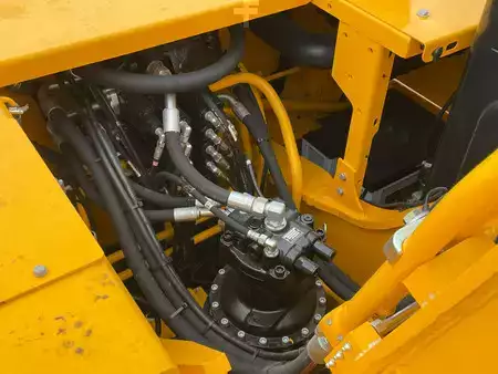 Telakaivinkoneet  2025 JCB 245 HD LR (27)