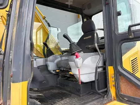 Telakaivinkoneet  2004 Komatsu PC180LC-7K (23)