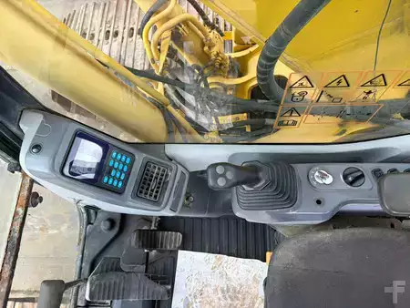 Telakaivinkoneet  2004 Komatsu PC180LC-7K (25)