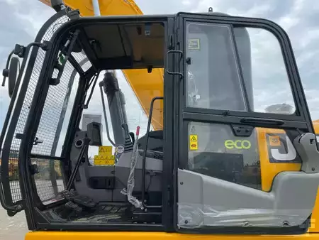 Bæltegraver 2025 JCB 245 HD LR (20)