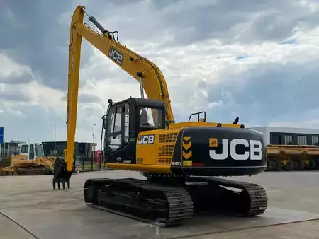 Bæltegraver 2025 JCB 245 HD LR (3)