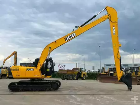 Bæltegraver 2025 JCB 245 HD LR (6)