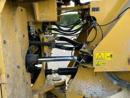 Carregadeira de rodas 2021 Caterpillar 966M (15)