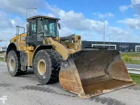 Carregadeira de rodas 2021 Caterpillar 966M (7)