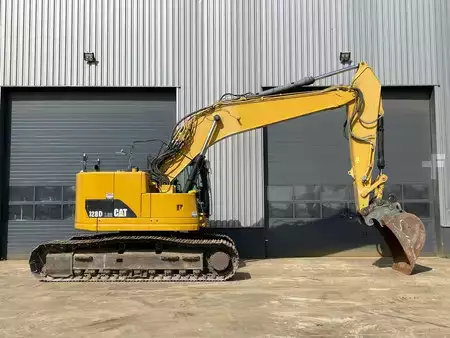 Rupsgraafmachines 2012 Caterpillar 328D (6)