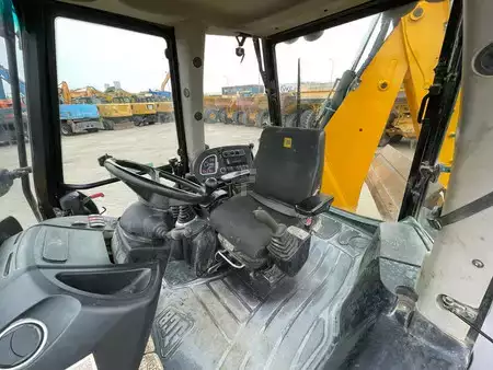 Rigid Backhoe Loader 2015 JCB 4CX (20)