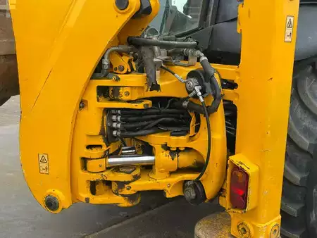 Rigid Backhoe Loader 2015 JCB 4CX (26)