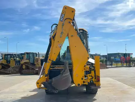 Rigid Backhoe Loader 2015 JCB 4CX (8)