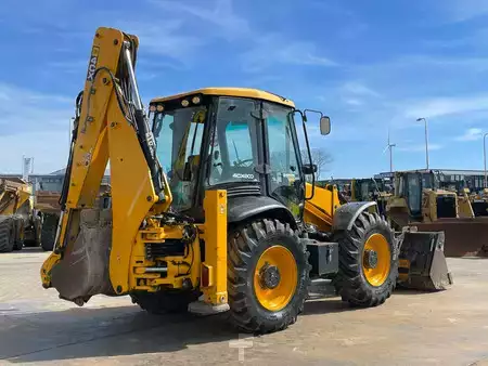 Rigid Backhoe Loader 2015 JCB 4CX (9)