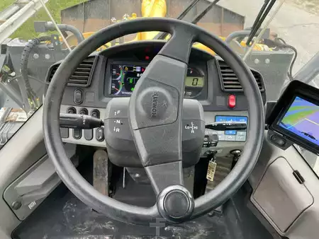 Hjullæsser 2020 Komatsu WA320-8EO (23)