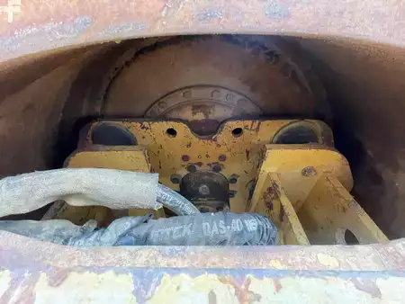 Fåren ruller 2014 Caterpillar CP64 (11)