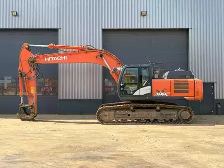 Excavadoras de cadenas 2018 Hitachi ZX300LCN-6 (1)