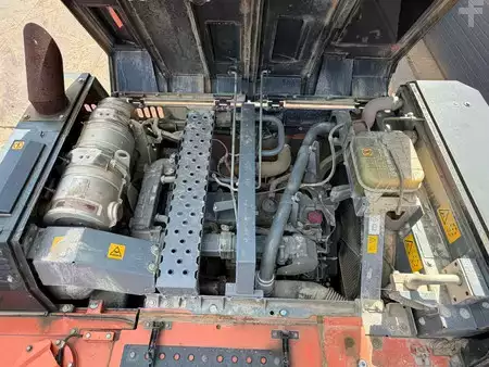 Excavadoras de cadenas 2018 Hitachi ZX300LCN-6 (31)