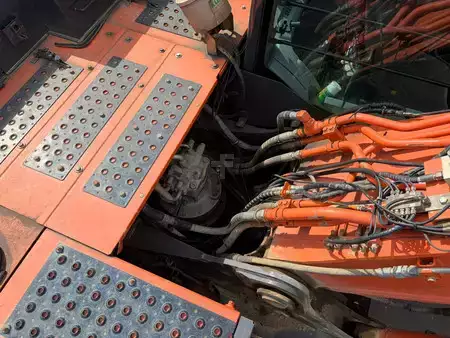 Excavadoras de cadenas 2018 Hitachi ZX300LCN-6 (32)
